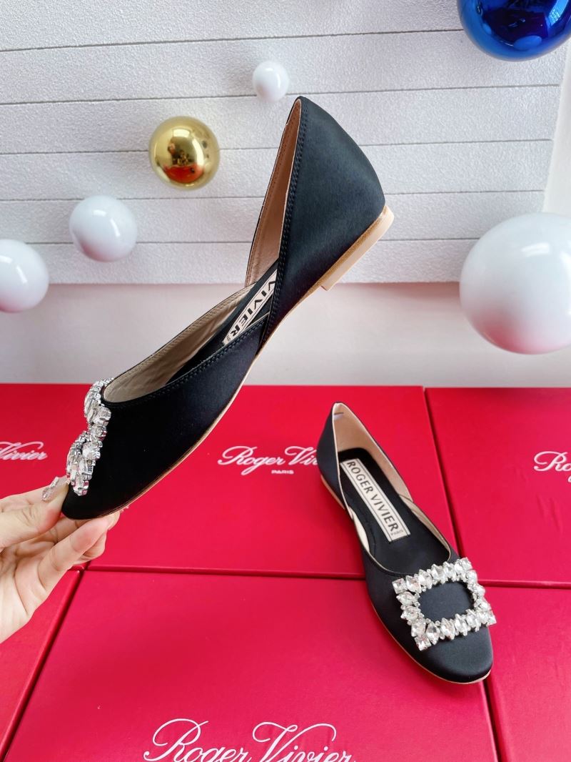 Roger Vivier flat shoes